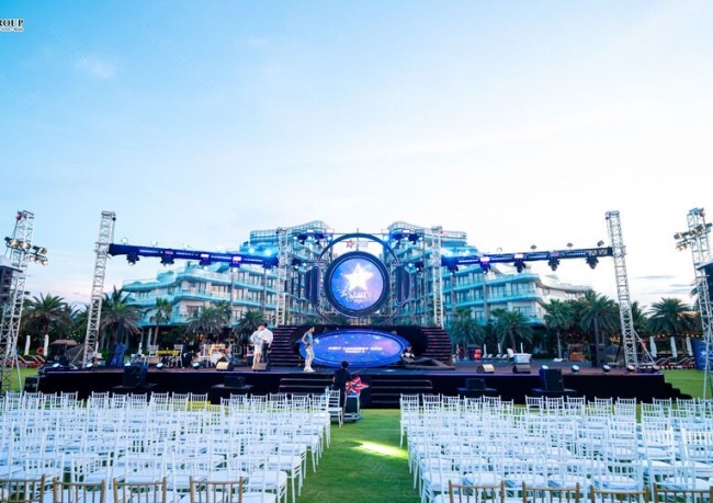 MB – COMPANY TRIP | GALA DINNER – THE STARRY NIGHT